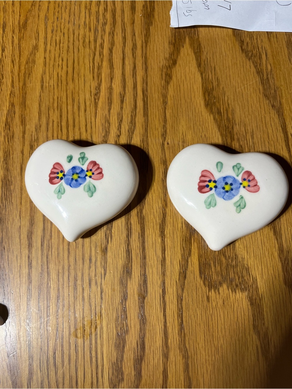 Heart-Shaped Ceramic wall Decor with Hand-Painted Floral Motif - White. 3in by 3